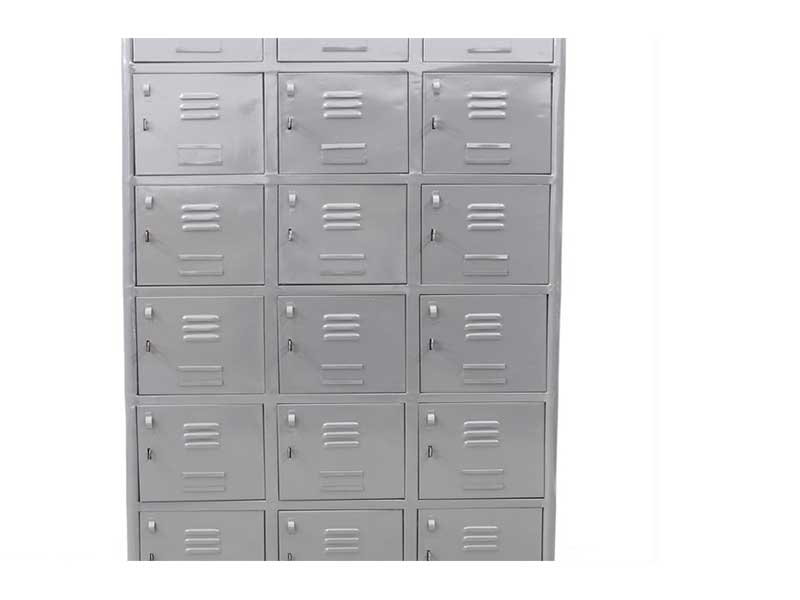 Locker 1