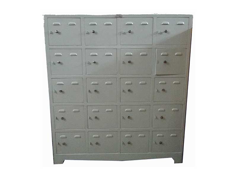 Locker 4