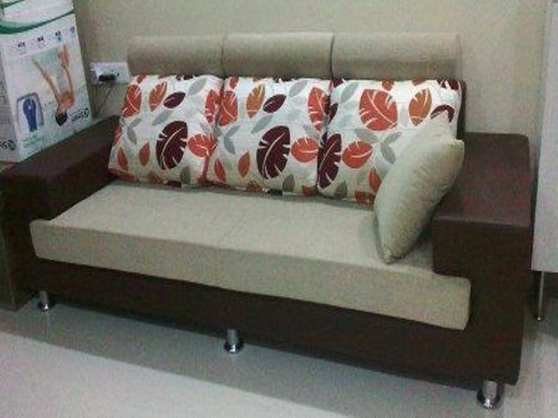 Lux Sofa 14