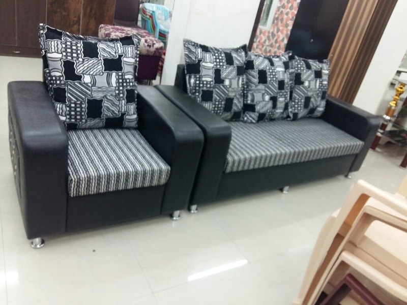 Lux Sofa 23