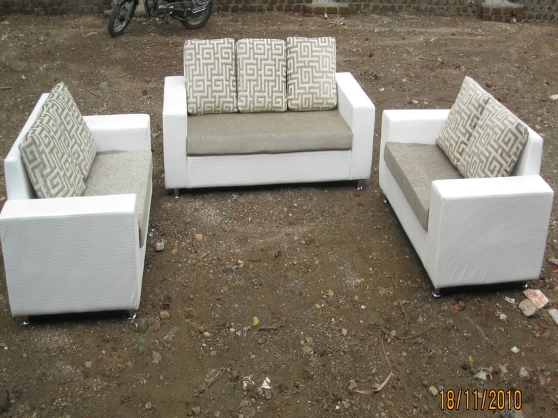 Lux Sofa 24