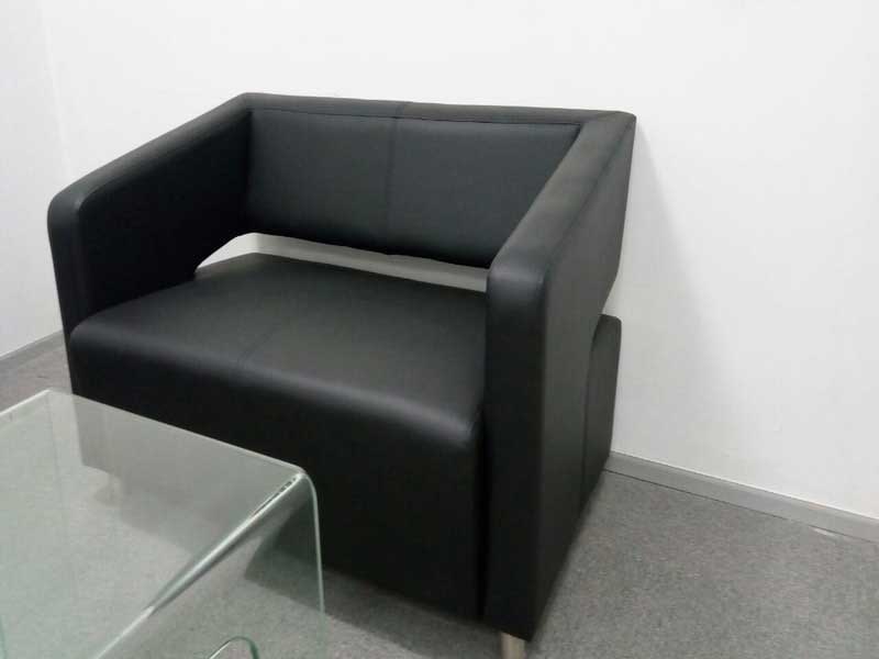 Lux Sofa 38