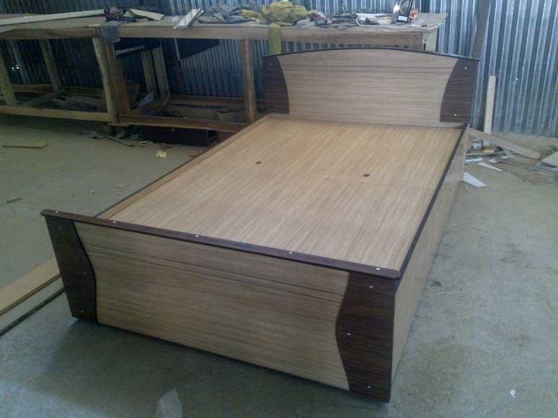 Metal Bed 16