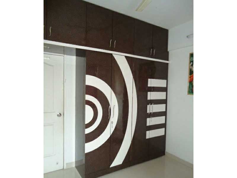 Wardrobe 13